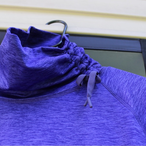 Eddie Bauer Large Cowl Neck - Picture 3 of 7